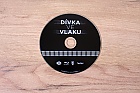 D�VKA VE VLAKU